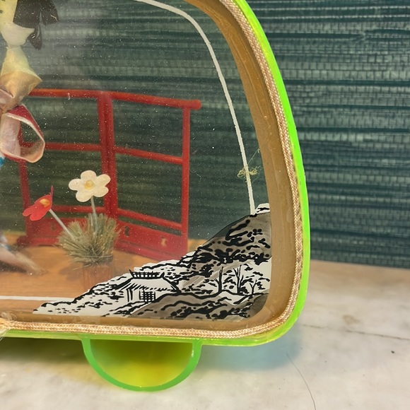 Vintage Japanese Geisha Diorama - Picture 4 of 8